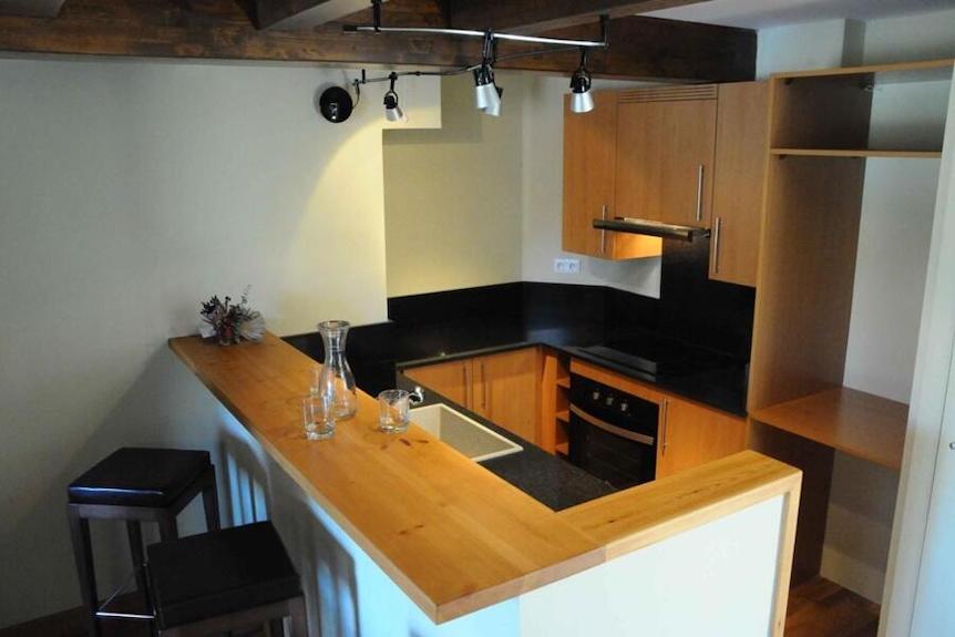 Espace cuisine de l'appart'hôtel Cerdanya à Bourg-Madame, Pyrénées-Orientales
